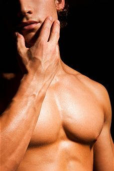 En muchas sociedades occidentales se rinde culto a un cuerpo delgado y esbelto, provocando en muchos jóvenes anorexias psíquicas graves