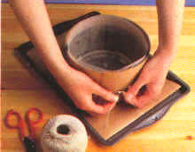 Engrasado y forrado de los moldes