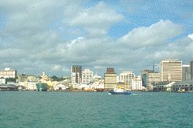 Vista de Aukland, la capital económica y con mayor aglomeración urbana de Nueva Zelanda