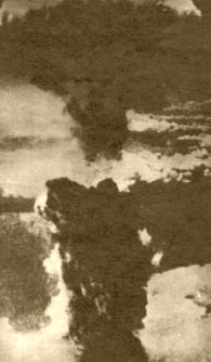 AMENAZA ATOMICA. El Estroncio 90 y el Cesio 137 se ciernen amenazantes sobre la humanidad cuando en forma de hongo se elevan a la atmósfera.