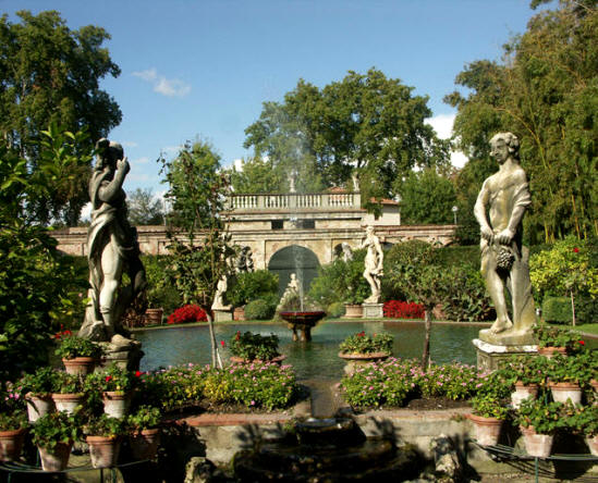 El regreso al mundo clásico hizo que la arquitectura penetrara en el jardín
