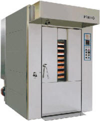 Horno de transferencia indirecta para grandes producciones, de entre 100 y 150 kg/hora. Foto cortesía www.paning.com.ar