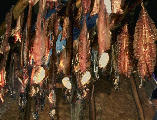 El ahumado de alimentos es el método de conservación más antiguo